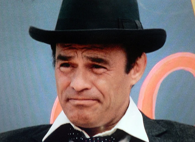 Roman Wilhelmi w serialu "Alternatywy 4" Roman Wilhelmi w serialu "Alternatywy 4"