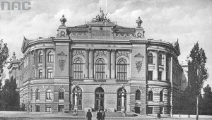 Gmach główny Politechniki Warszawskiej. Zdjęcie z 1915 roku