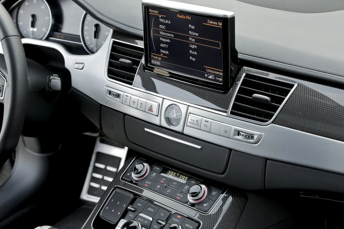 Audi S8