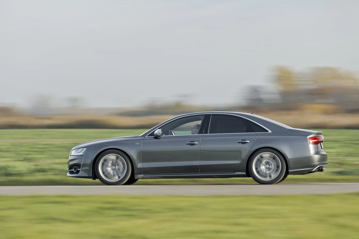Audi S8