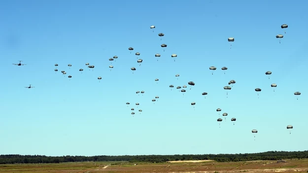 Desant wojsk NATO podczas ćwiczeń Anakonda-16