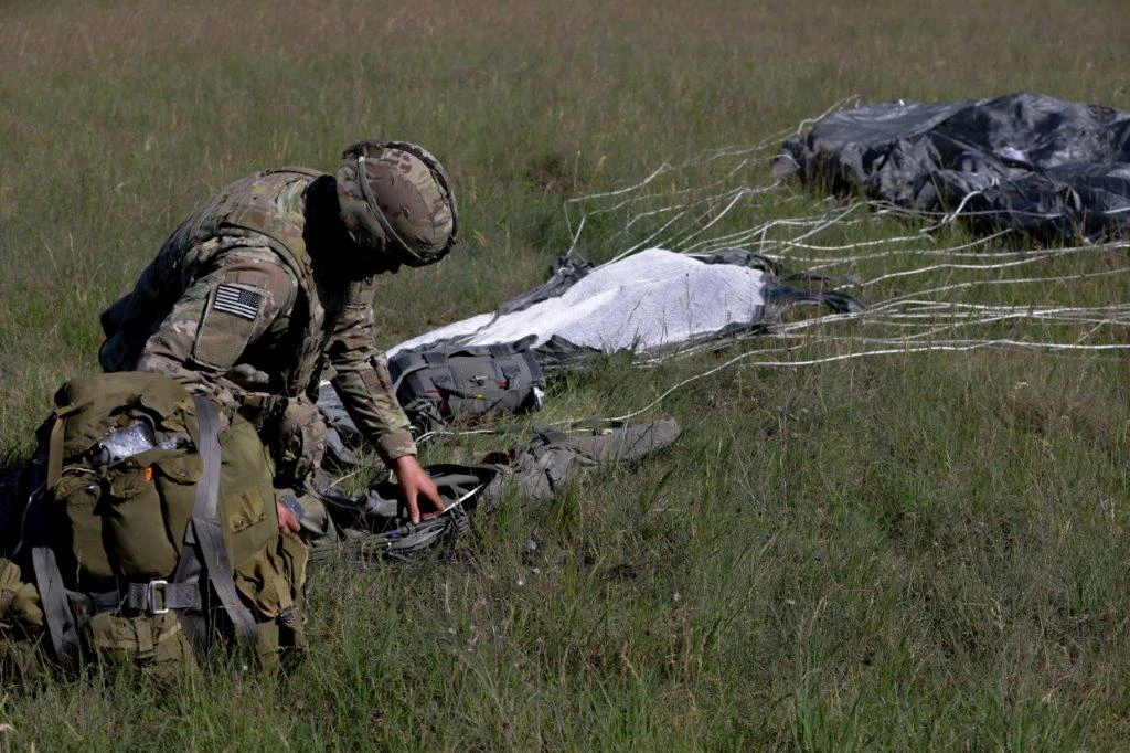 Desant pod Toruniem przeprowadzony w ramach ćwiczeń Anakonda-16