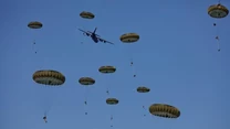 Desant pod Toruniem przeprowadzony w ramach ćwiczeń Anakonda-16