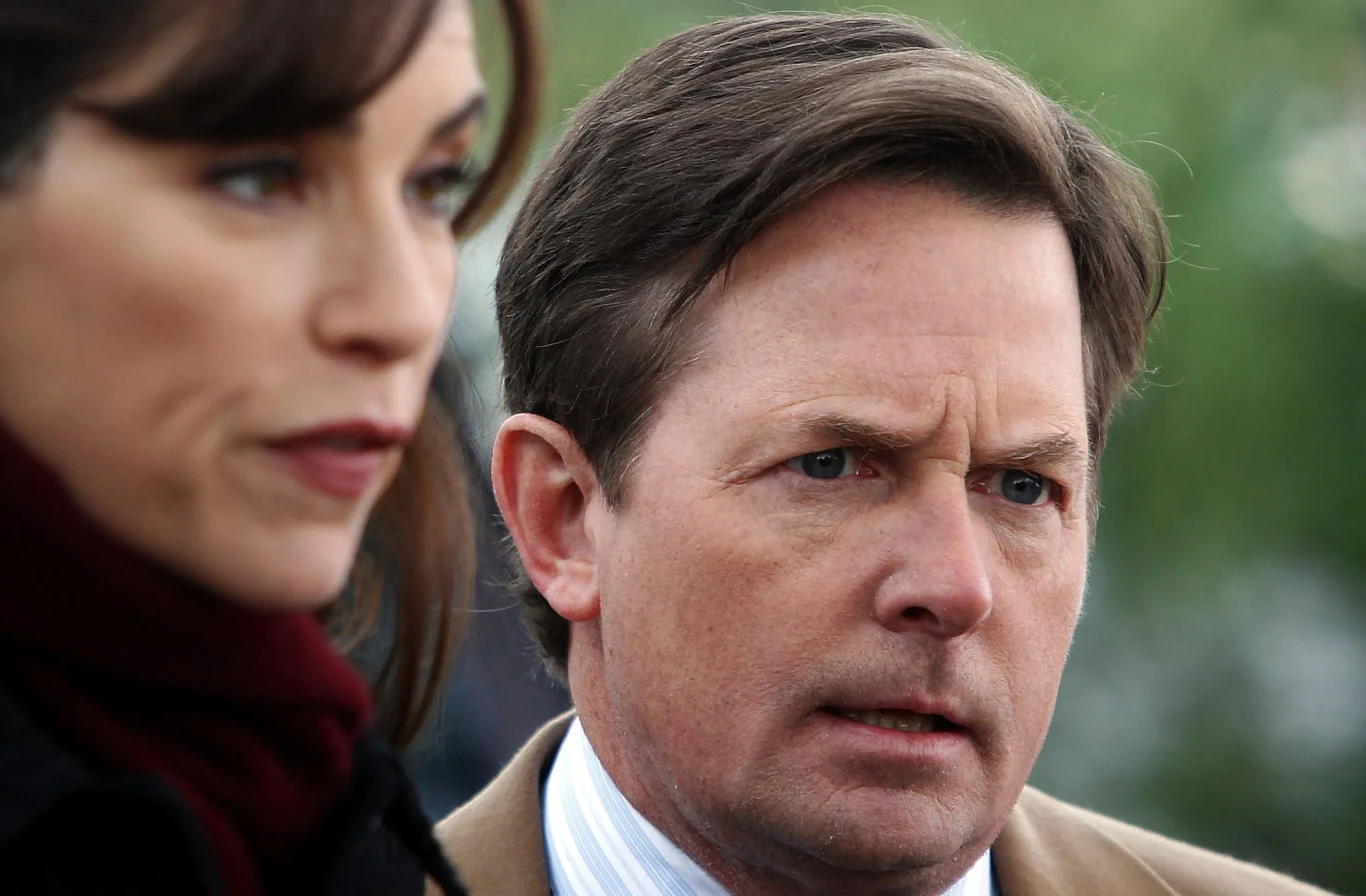 W 2009 roku zagrał gościnnie w serialu "Żona idealna" postać cynicznego prawnika Louisa Canninga, który stara się utrudniać proces sądowy, wykorzystując ostentacyjnie objawy swojej choroby. Tym epizodem Fox udowodnił, że ma dystans do siebie, a o chorobie można mówić lekko.