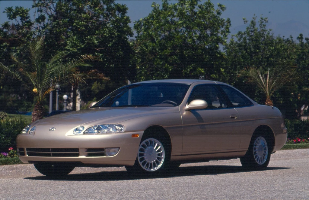 Lexus SC 300