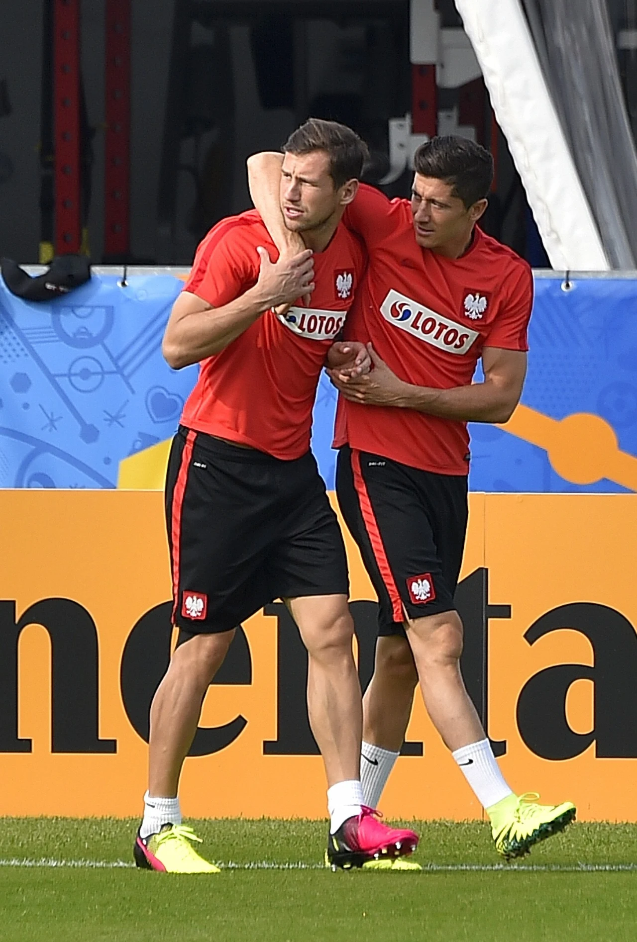 Grzegorz Krychowiak i Robert Lewandowski Grzegorz Krychowiak i Robert Lewandowski