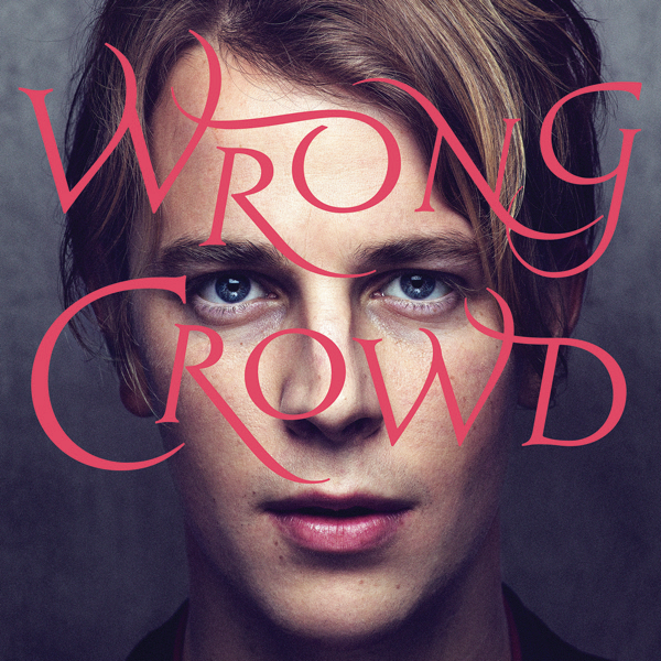 Tom Odell na okładce płyty "Wrong Crowd"