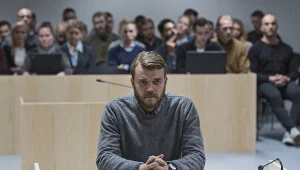 Pilou Asbæk w filmie "Wojna"