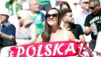 Fanka na meczu Polska - Irlandia Północna