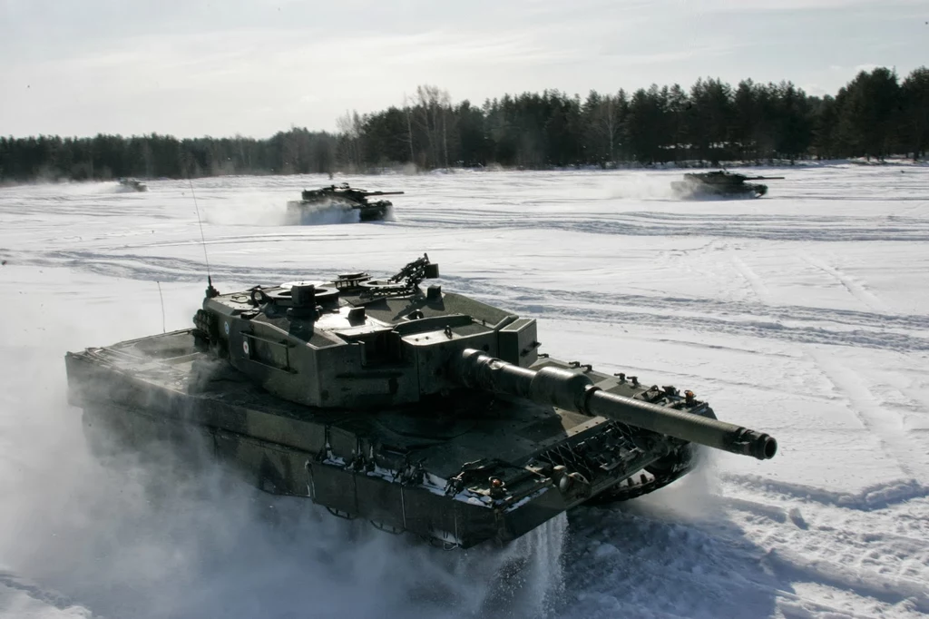 W 2015 roku Finowie kupili Leopardy od Holendrów. Wcześniej mieli na stanie, widoczne na zdjęciu 2A4 W 2015 roku Finowie kupili Leopardy od Holendrów. Wcześniej mieli na stanie, widoczne na zdjęciu 2A4