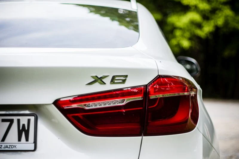 BMW X6 40d