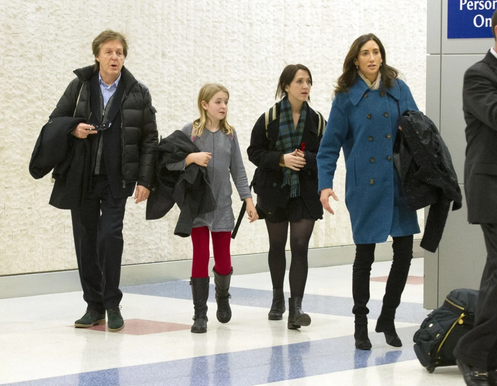 Paul McCartney z córką Beatrice (jej matką jest druga żona muzyka Heather Mills) i trzecią żoną Nancy