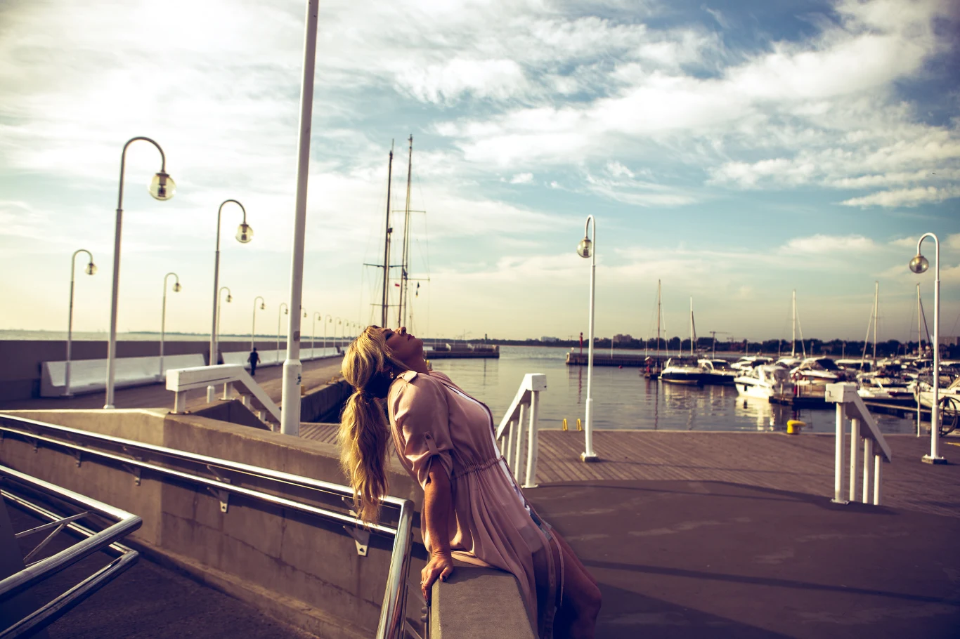 Beata Kozidrak na planie klipu "Upiłam się Tobą"
