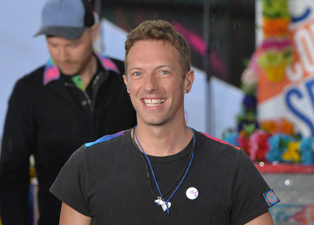 Chris Martin jest wokalistą grupy Coldplay