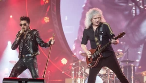 Adam Lambert i Brian May (Queen) podczas ostatniego koncertu w Krakowie