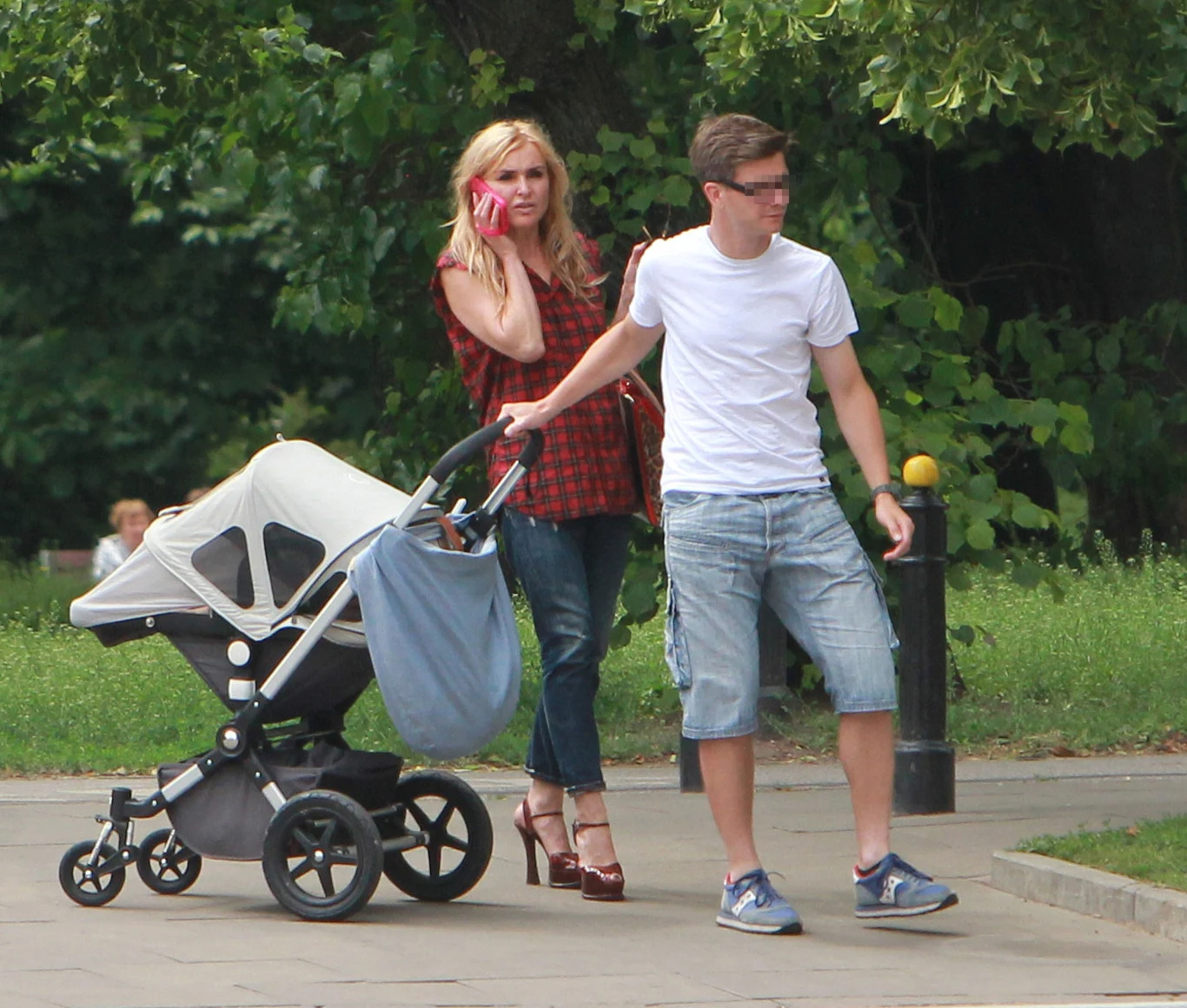 Monika Olejnik z synem i wnukiem