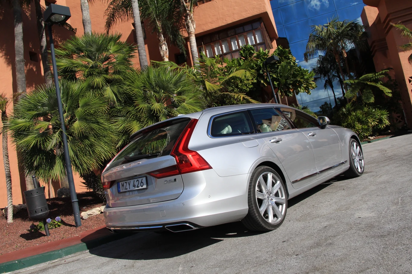 Volvo S90 i V90