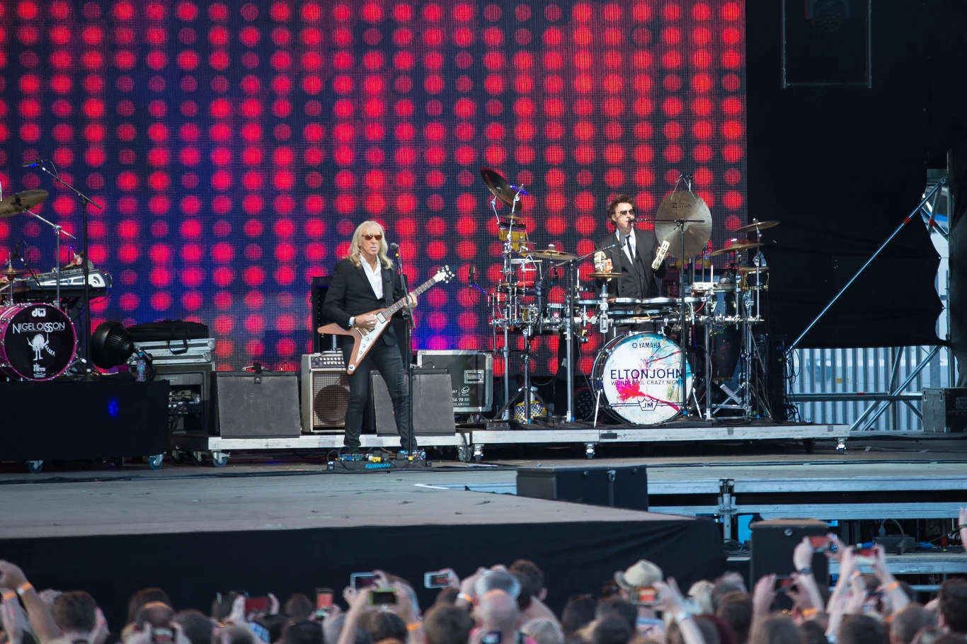 Davey Johnstone i John Mahon