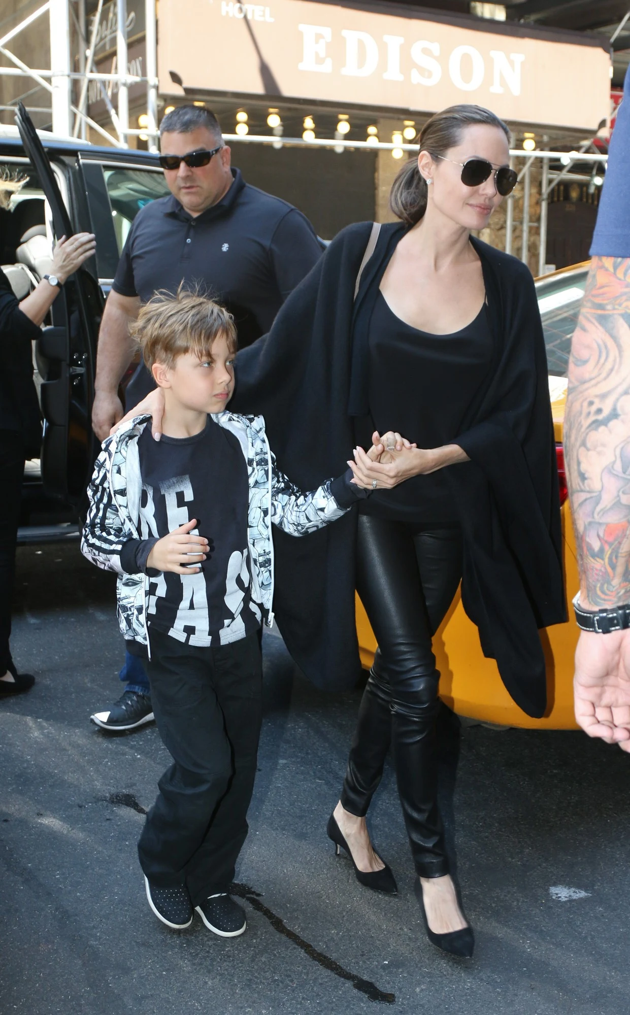 Angelina Jolie z synem Angelina Jolie z synem
