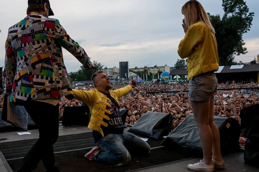 Zaręczyny na scenie Life Festival Oświęcim