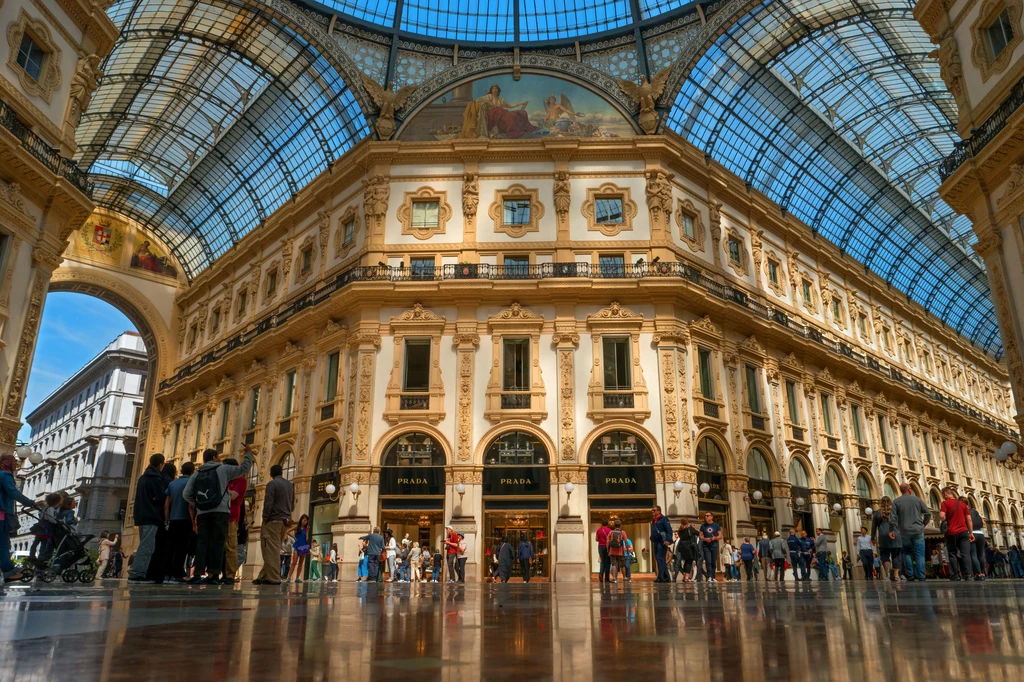 W Mediolanie trwa Fashion Week, na zdjęciu Galeria Vittorio Emanuele II