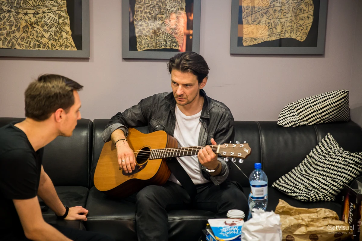 Reżyserem teledysku jest Gabriel Piętka, który już po raz drugi współpracuje z zespołem.