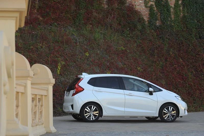 Honda Jazz 1.3 i-VTEC Elegance
