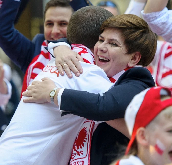 Beata Szydło też dostanie sporą podwyżkę! Beata Szydło też dostanie sporą podwyżkę!