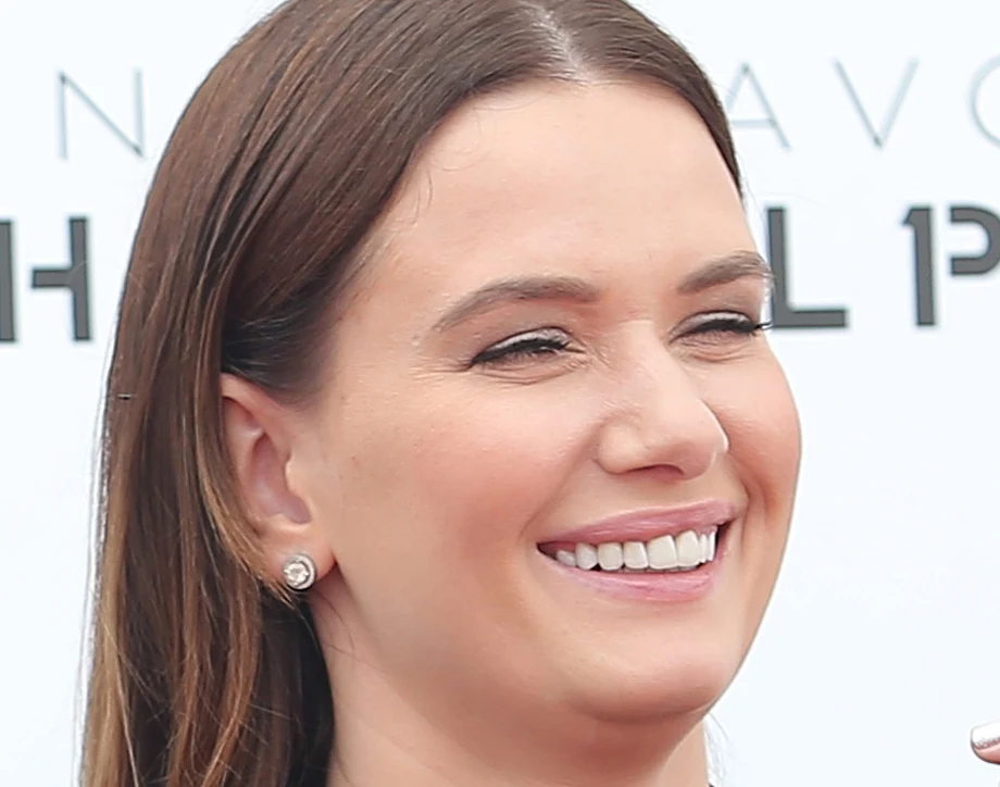 Karolina z nowymi zębami Karolina z nowymi zębami