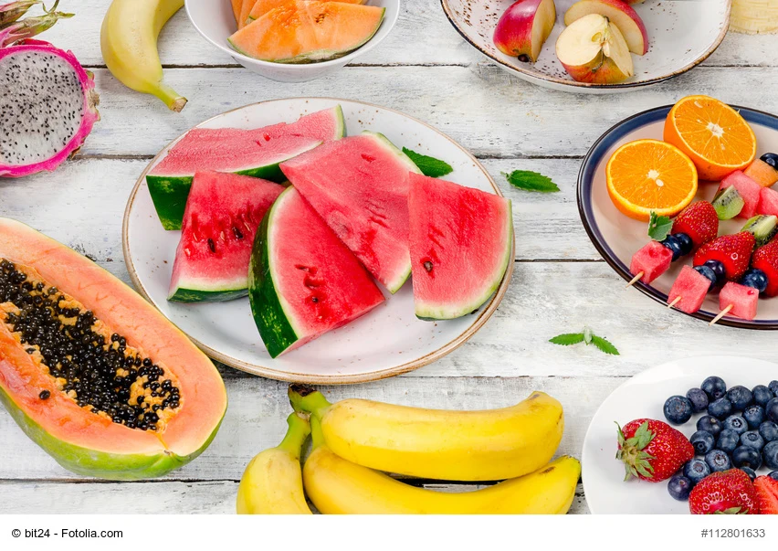 Owoce to naturalne źródło niezbędnych substancji Owoce to naturalne źródło niezbędnych substancji