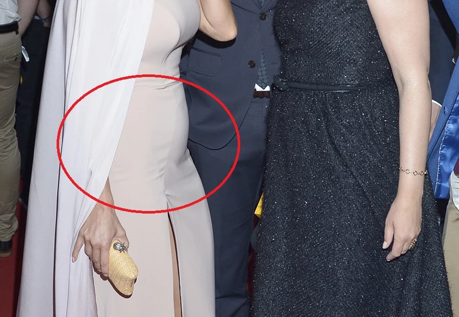 Rozenek i Majdan w towarzystwie dziennikarki bankietowej Rozenek i Majdan w towarzystwie dziennikarki bankietowej