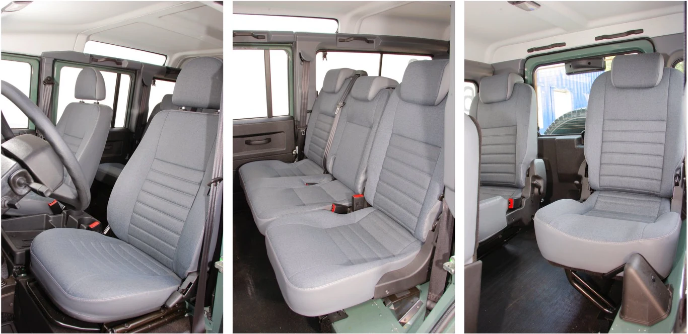 Fotele wykonano z materiału, który nie poddaje się brudowi.