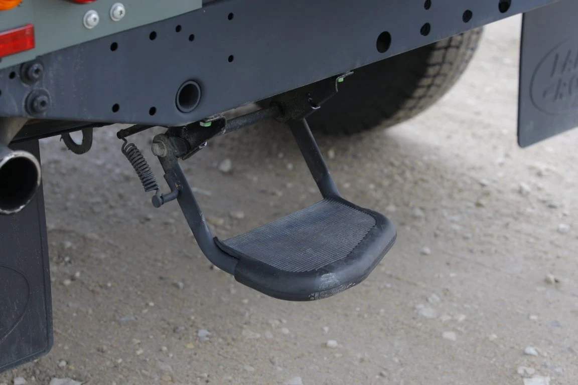 Land Rover Defender (1990-2016)