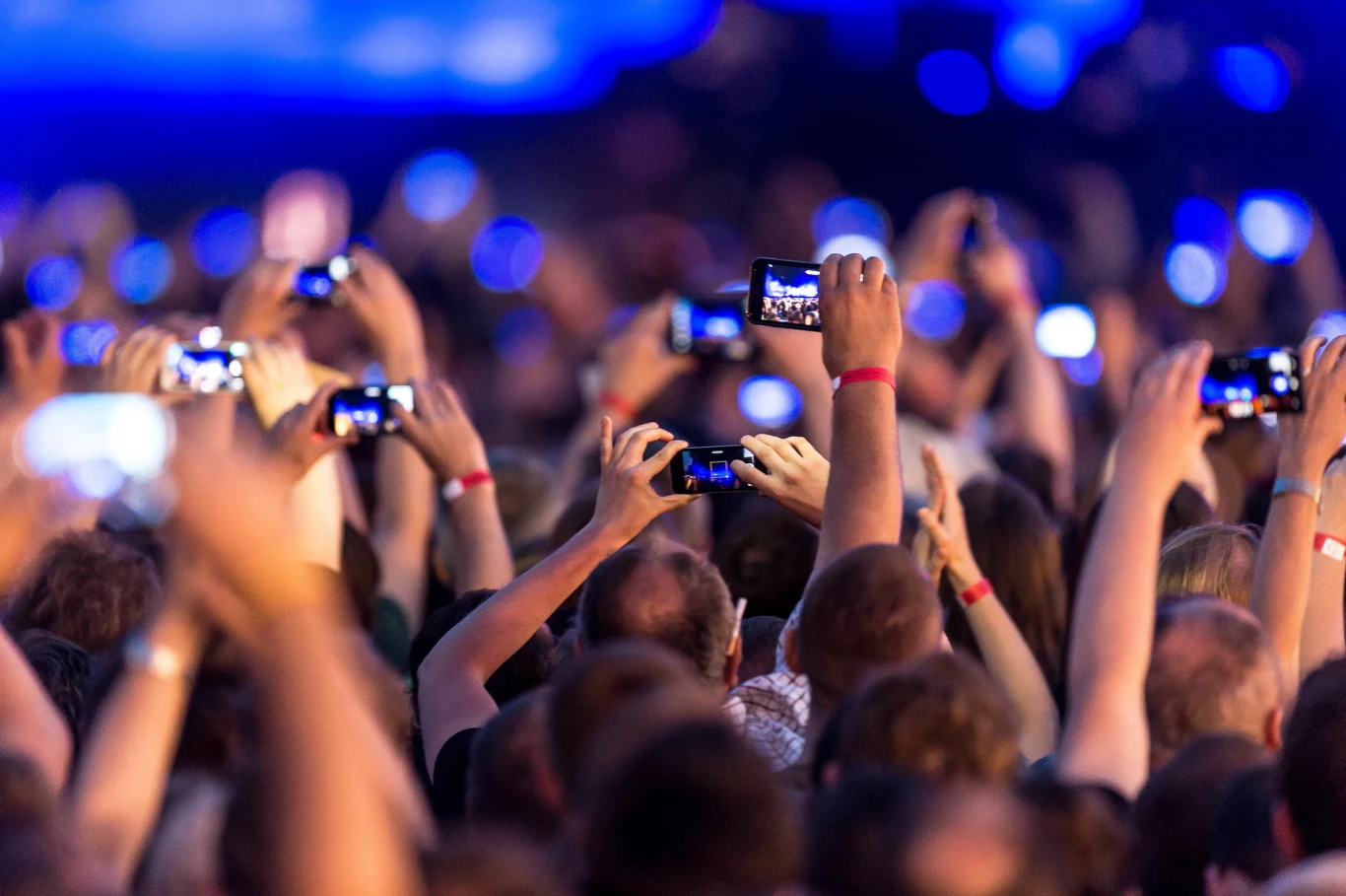 Na Placu Wolności pojawiło się 20 tys. osób.