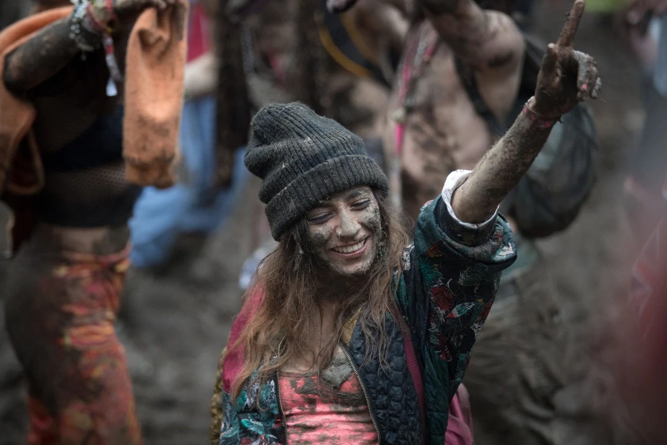 Publiczność podczas Glastonbury 2016