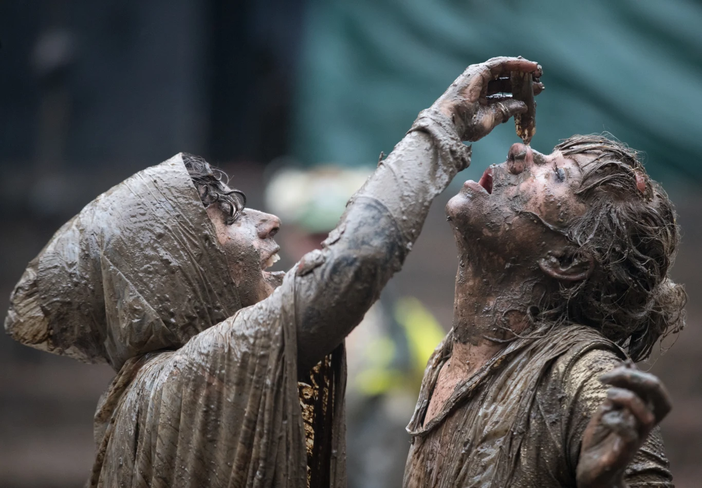 Publiczność podczas Glastonbury 2016