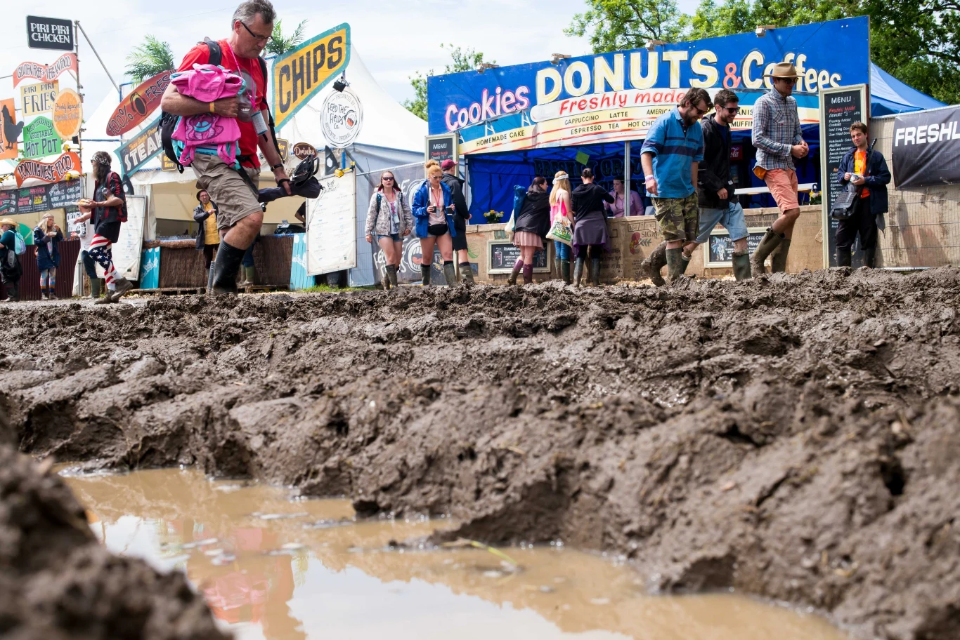 Publiczność podczas Glastonbury 2016
