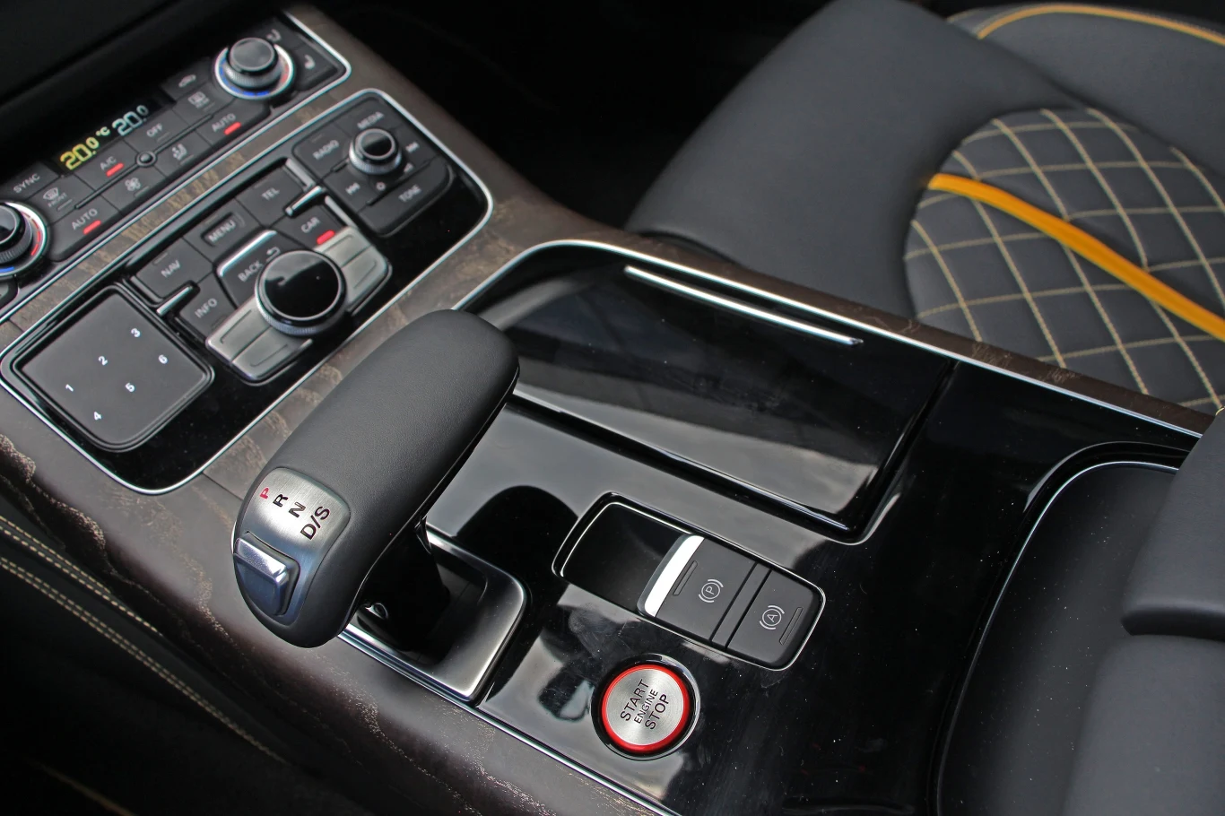 Audi S8 plus Audi S8 plus