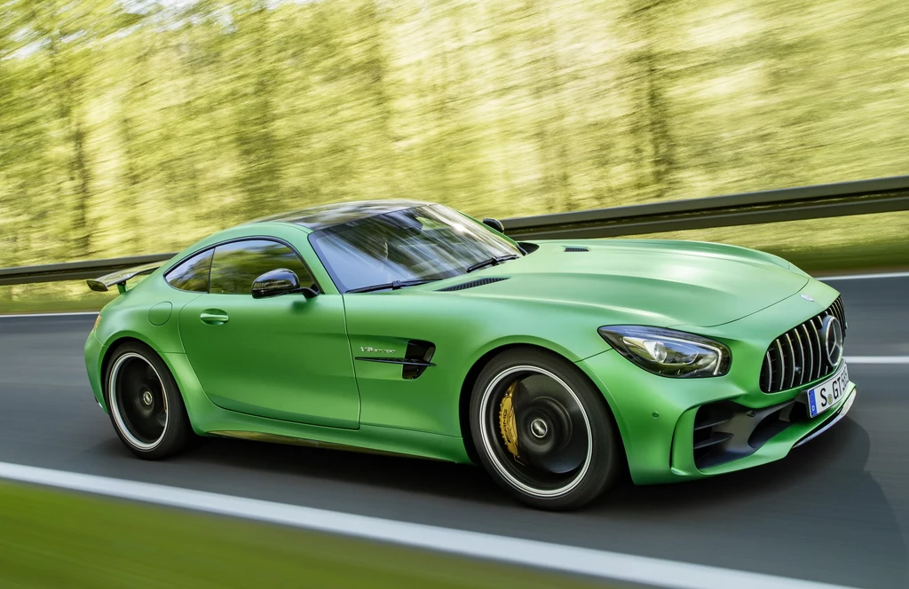 Mercedes-AMG GT R