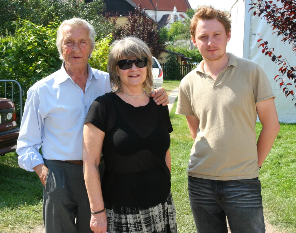 Monika Dzienisiewicz z Andrzeje Kopiczyńskim i Rafałem Olbrychskim