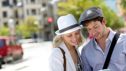 ​Sztuczna inteligencja może zaplanować twój urlop. Sprawdź, jak działa