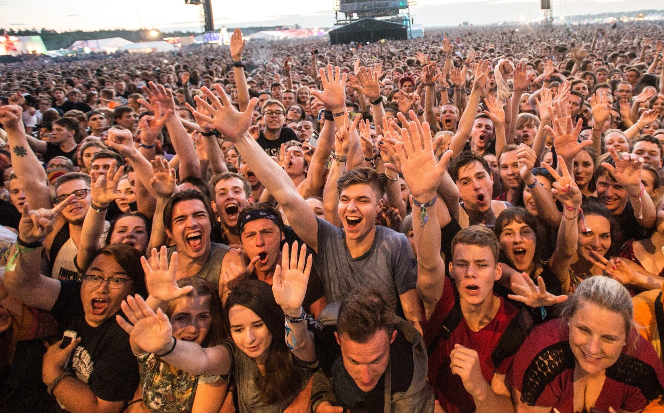 Publiczność w trakcie drugiego dnia Open'er Festival 2016