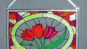 Tulipany malowane na szkle