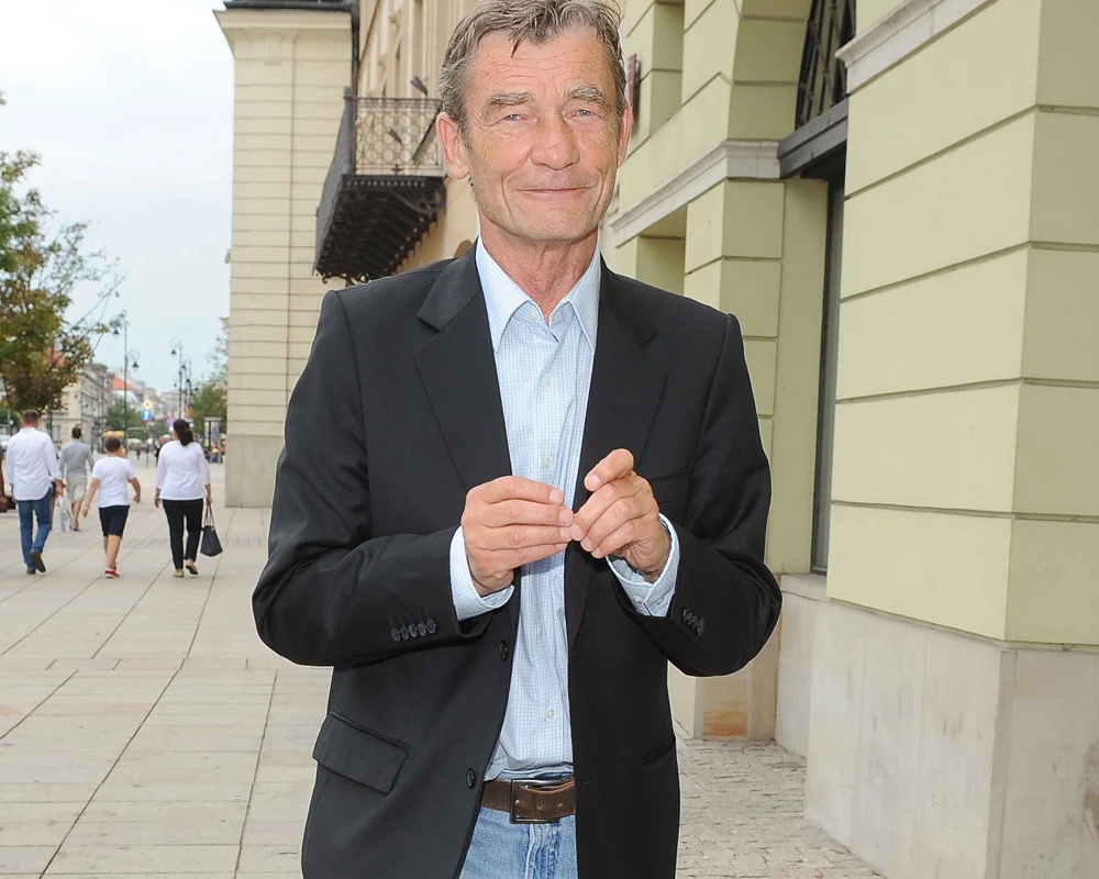 Aktor szykuje się na wakacje z dziećmi! Aktor szykuje się na wakacje z dziećmi!