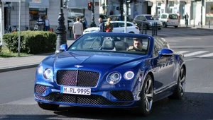 Lewandowski i jego Bentley na ulicach Warszawy / Fot: AutoClub Warsaw