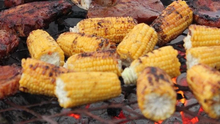 Grillowana kukurydza na ostro Grillowana kukurydza na ostro
