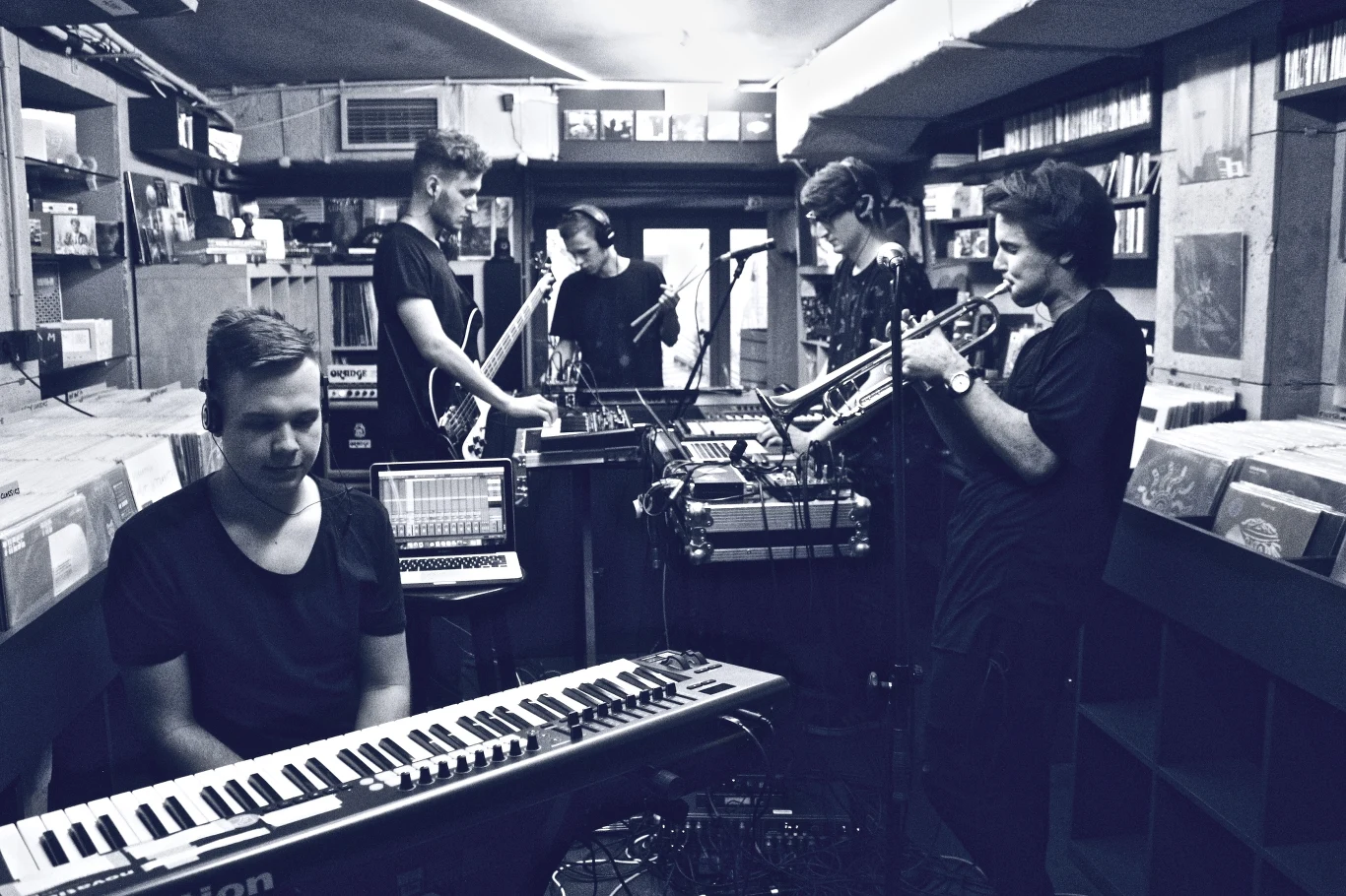 Meek Oh, Why? rusza w trasę Meek Oh, Why? rusza w trasę