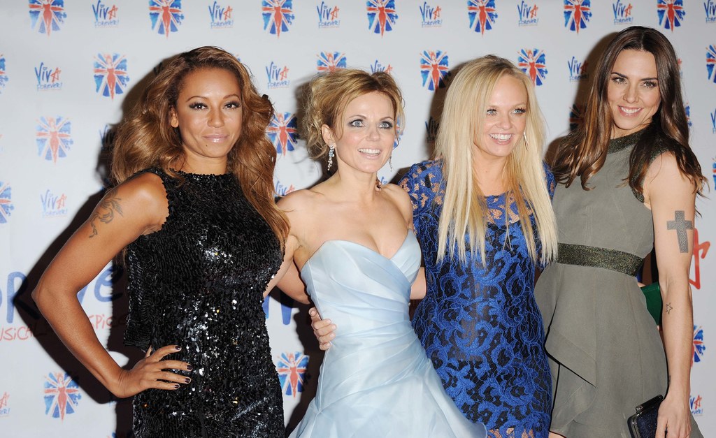 Ze Spice Girls nie powróci Mel C (pierwsza z prawej) oraz Victoria Beckham