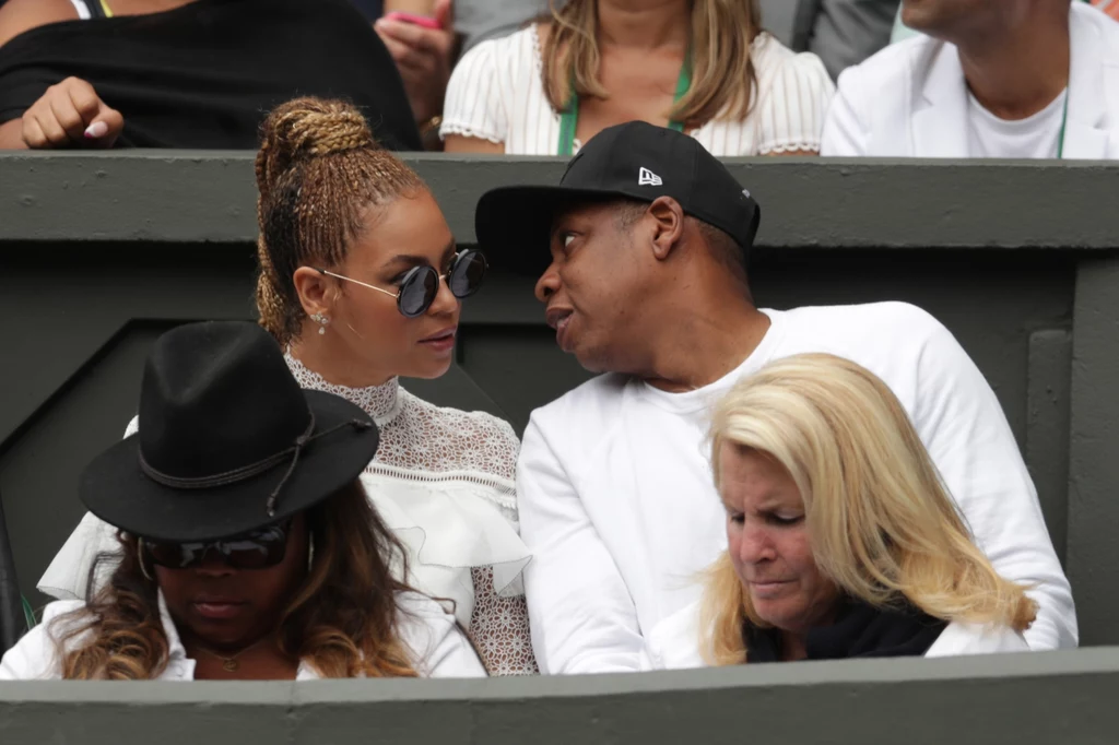 Wimbledon co roku przyciąga mnóstwo znanych osobowości z całego świata Wimbledon co roku przyciąga mnóstwo znanych osobowości z całego świata