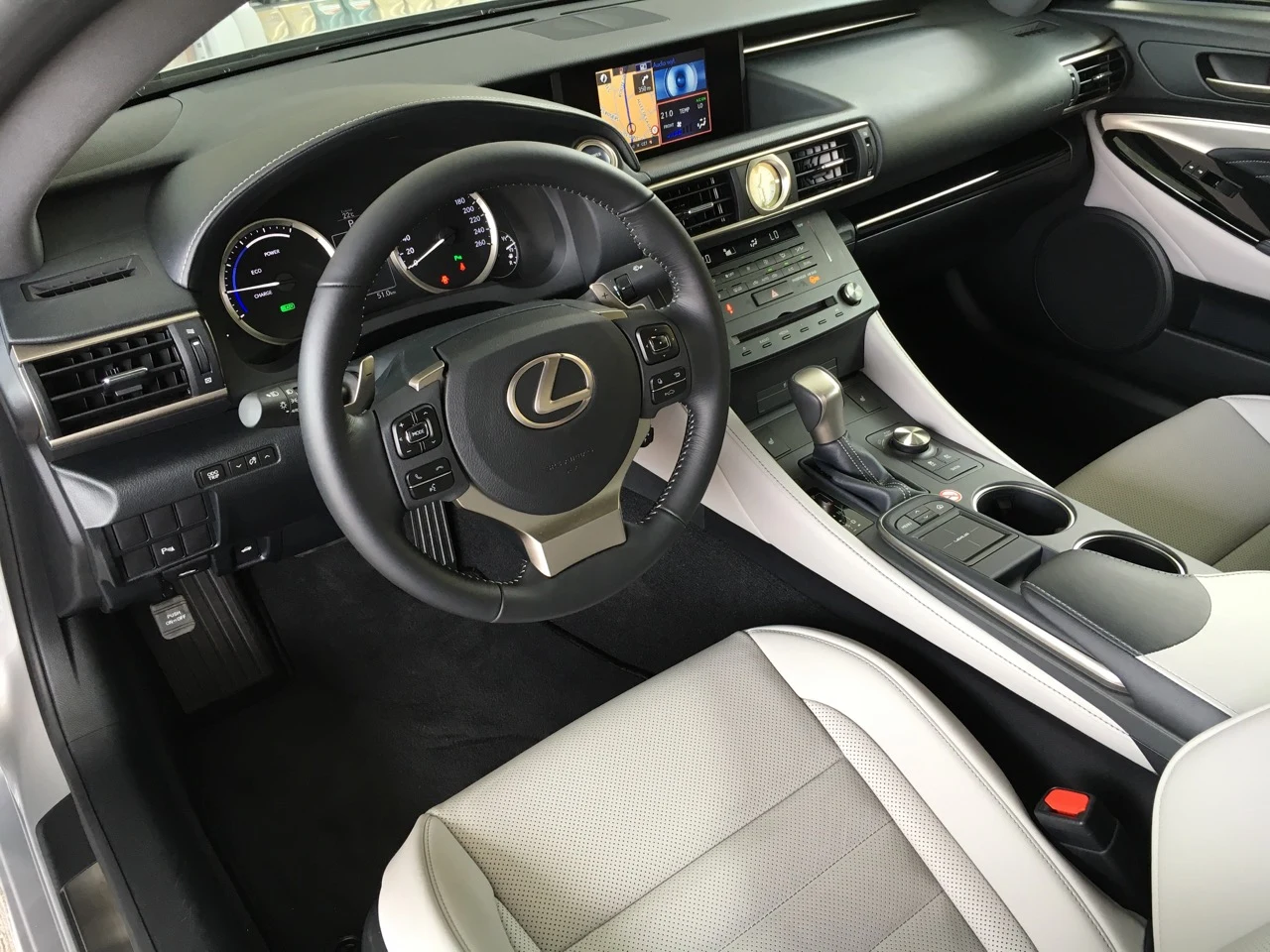 Lexus RC 300h Lexus RC 300h